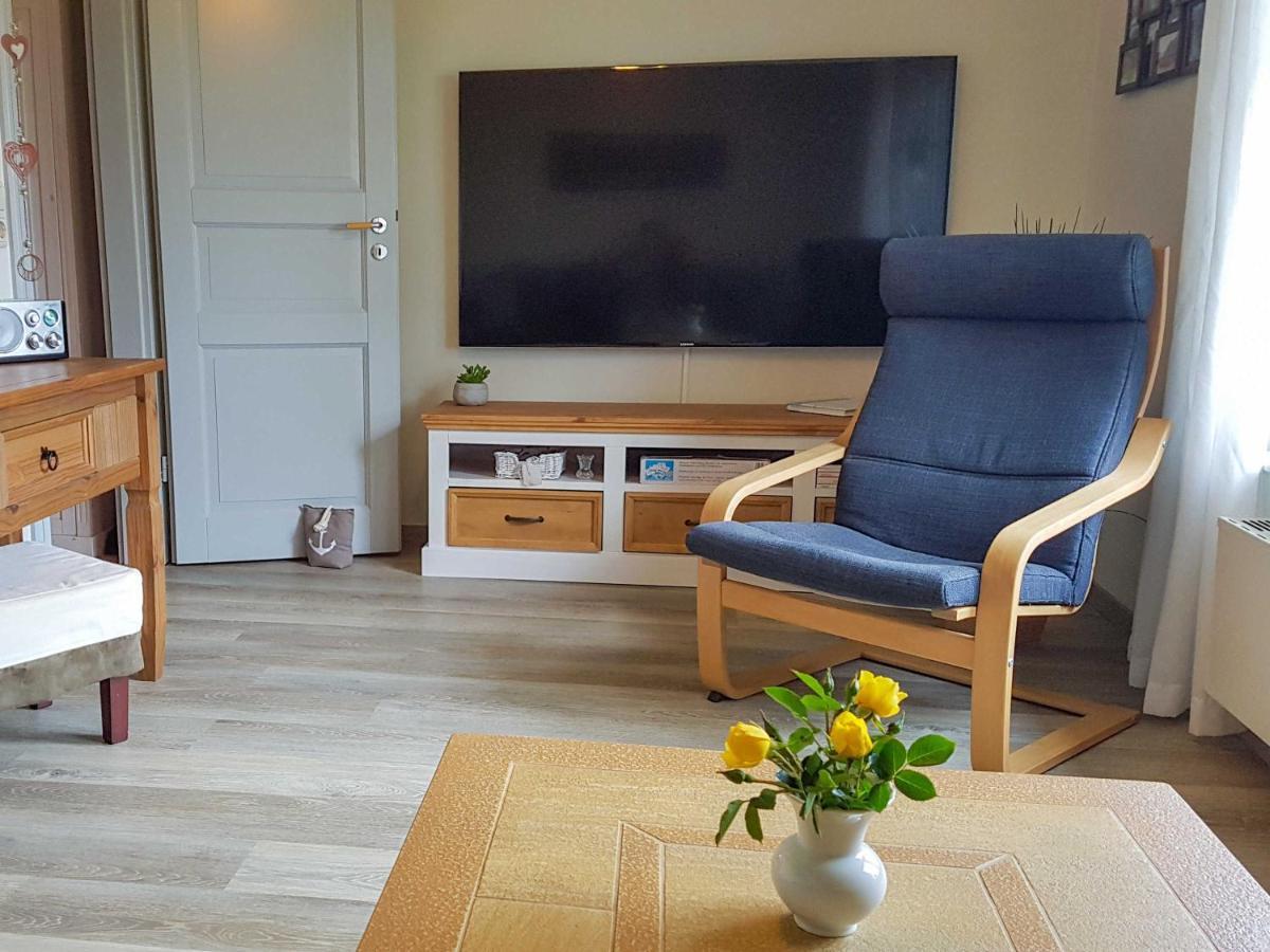 Ferienwohnung Im Roten Haus Stahlbrode Экстерьер фото